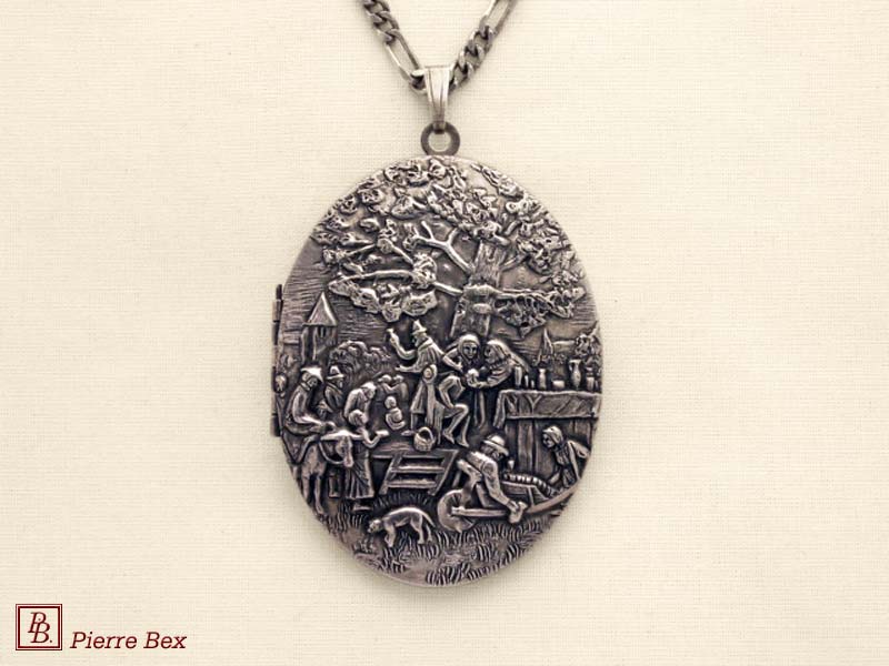 Pierre Bex Art-Nouveau large locket 41263-05