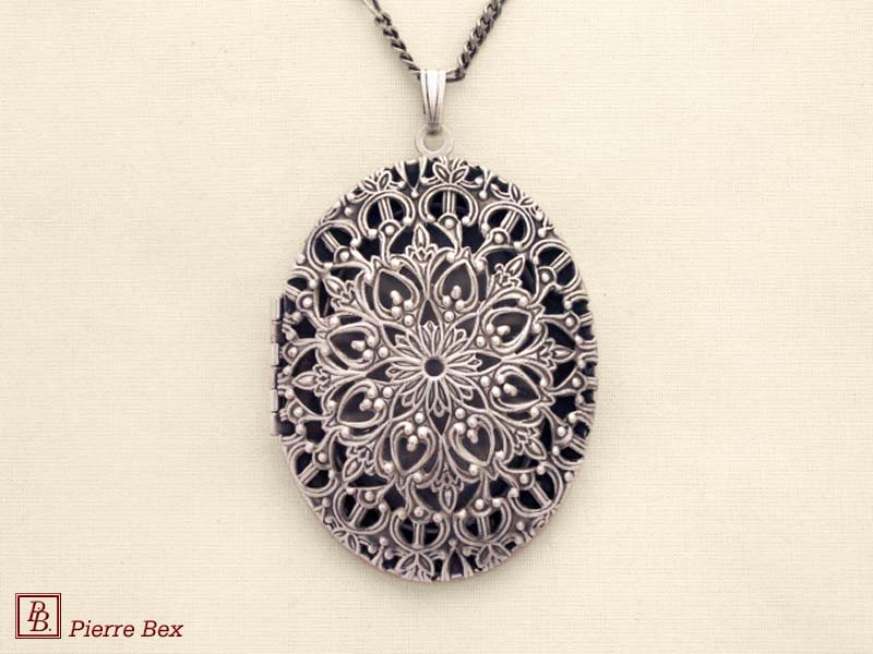 Pierre Bex Art-Nouveau large locket 41273-02